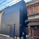 大阪市旭区F邸〜やさしい自然光で暮らたい . ２つのテラスのある都市型住宅の写真 外観
