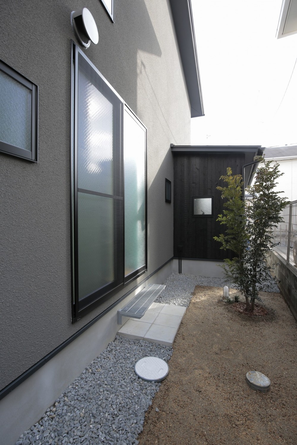 ニュートラル建築設計事務所「西京区の小さな家／職住一体の、終の棲家」