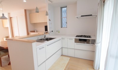 戸建リノベーション『すっきり暮らす収納の家』 (キッチン)