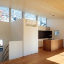 桜並木と暮らす家［こだわりのキッチンとバーベキューもできるデッキテラス］の写真 2階LDK