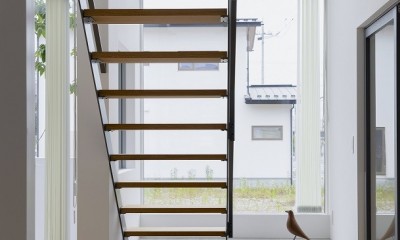 階段｜長浜の家(非日常を味わう暮らし)