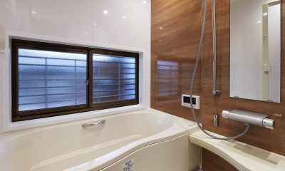 自由で快適な新時代の2世帯住宅 (浴室)