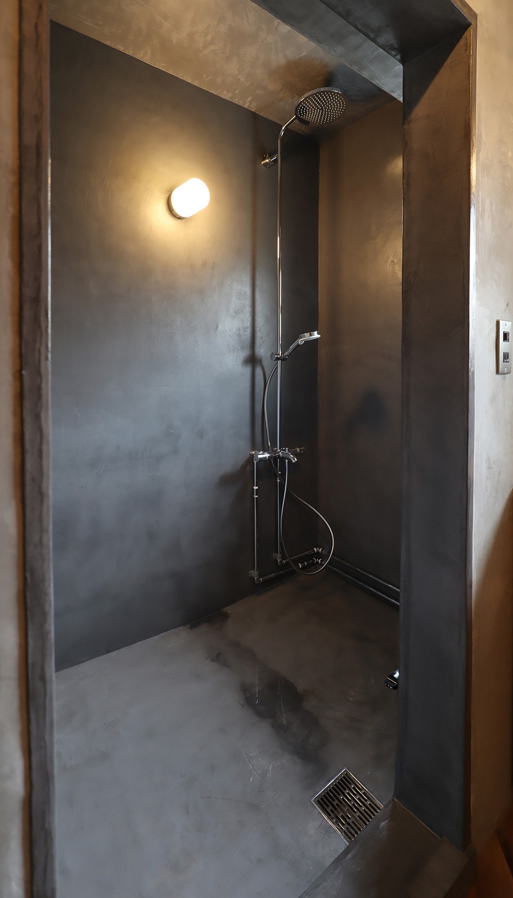 バス/トイレ事例：シャワー室（芝山のリノベーション～団地のスケルトンリフォーム～）