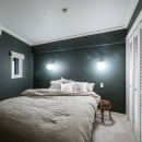 クラシックとモダンが合わさる大人のマンションリノベーションの写真 ホテルライクな寝室
