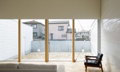 牛川の家2-ushikawa (リビング)