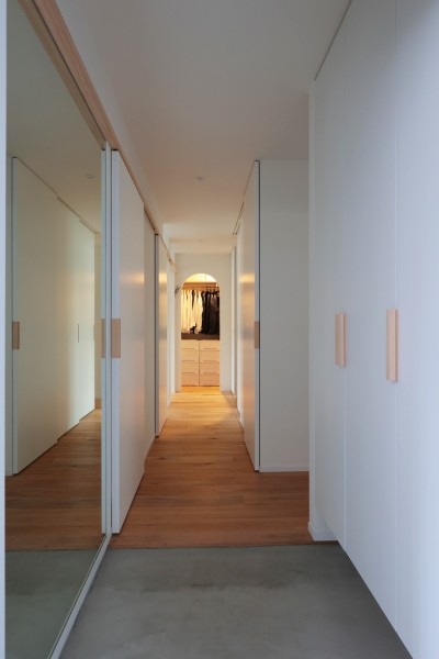 玄関・廊下 (箕面のマンションリフォーム／温熱環境にこだわり、きめ細かにつくり込む)