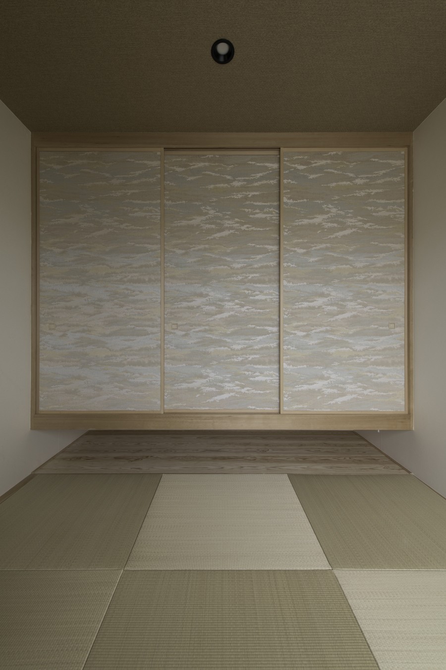 その他事例：月桃紙と琉球畳の和室（”キタムキ　ノ　イエ”　北側の自然豊かな眺望を借景としながら、環境シミュレーションで住環境を最適化した住宅）