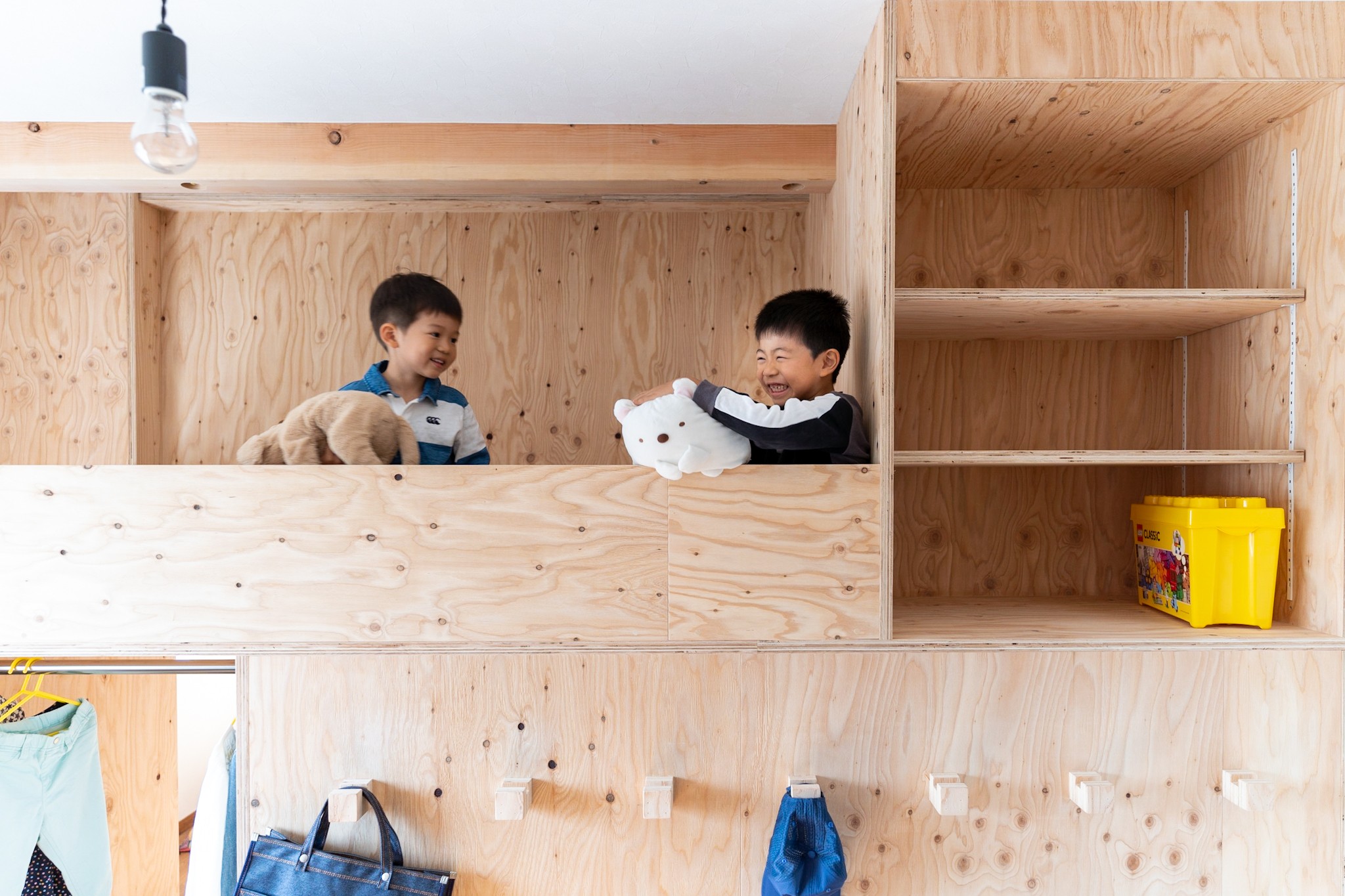 子供部屋事例：造作ロフトベッド（回遊できる家）
