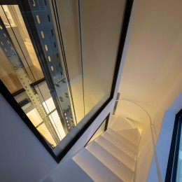 スケルトン階段の画像3