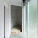 【神楽坂の住宅】古いＲＣ造戸建て住宅のリノベーション。家事をしやすく、暮らしやすい住まいにの写真 玄関