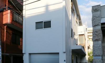【神楽坂の住宅】古いＲＣ造戸建て住宅のリノベーション。家事をしやすく、暮らしやすい住まいに (外観)