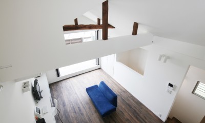 ロフト見下ろし｜－屋根裏を狙え－「神戸の高台の家」＜リノベーション＞