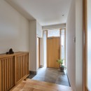 奈良　東大寺の家　～二世帯住宅のフルリノベーション～の写真 玄関