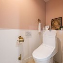 憧れのbohoスタイルで自由かつ開放的な生活を愉しむの写真 トイレ