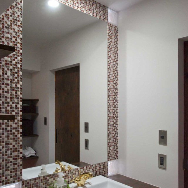 バス/トイレ事例：洗面（decoboco～メゾネットタイプのマンションリノベーション。凸凹（デコボコ）壁収納で魅せるデザインに。～）