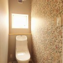 『好き』に囲まれて過ごすナチュラルオーダーメイドの家の写真 トイレ