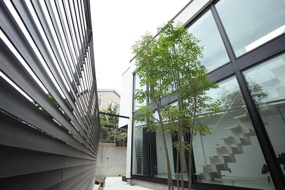 TERAJIMA ARCHITECTS【テラジマアーキテクツ】「明暗のあるシンプルモダンの家／神奈川県横浜市」