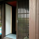 世田谷のコッテイジ、趣味のガーデニングの小さな住まいから多世代住宅へのリノベーションの写真 もう一つの玄関外観