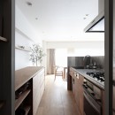 桃山台のマンションリフォーム／個室は控えめに、家族の居場所は最大限にの写真 キッチン