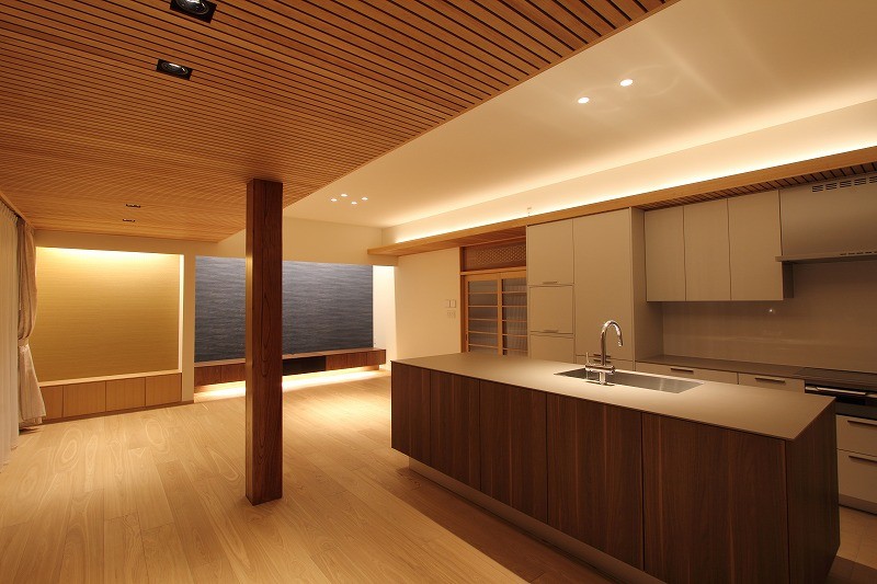キッチン事例：オープンキッチン（茅ヶ崎の家　『日本家屋の戸建てリノベーション』）