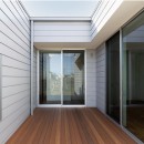 USK-FLAT　30坪のシンプルモダンな木造平屋住宅の写真 物干しテラス