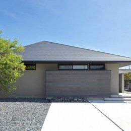 SQ-FLAT　方形屋根の30坪木造平屋住宅