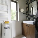 成城　　本とともに暮らす家の写真 洗面室
