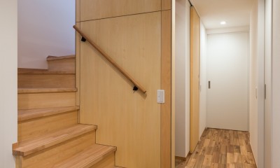 階段｜Cube-77「コンパクトな都市型住宅」