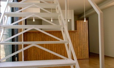 生田の家 (階段)