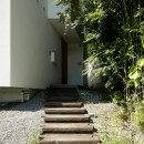 072横須賀Mさんの家の写真 アプローチ