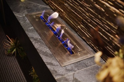 バイオエタノール暖炉 (ふるさとを感じるセカンドハウス　～「非日常」と「実用」の融合 ～)