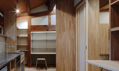 浦田の家 (キッチン収納＋作業スペース)