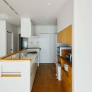 機能的で暮らしやすいシンプルナチュラルな家の写真 キッチン