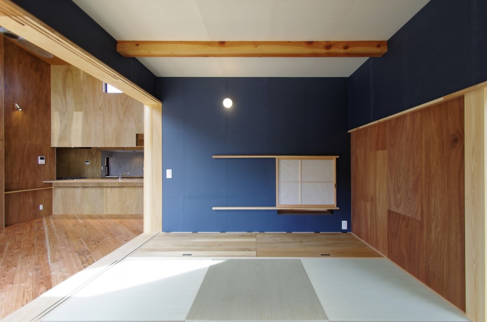 舟生　- 木材の美しさを感じる凸凹壁の家 - (和室)