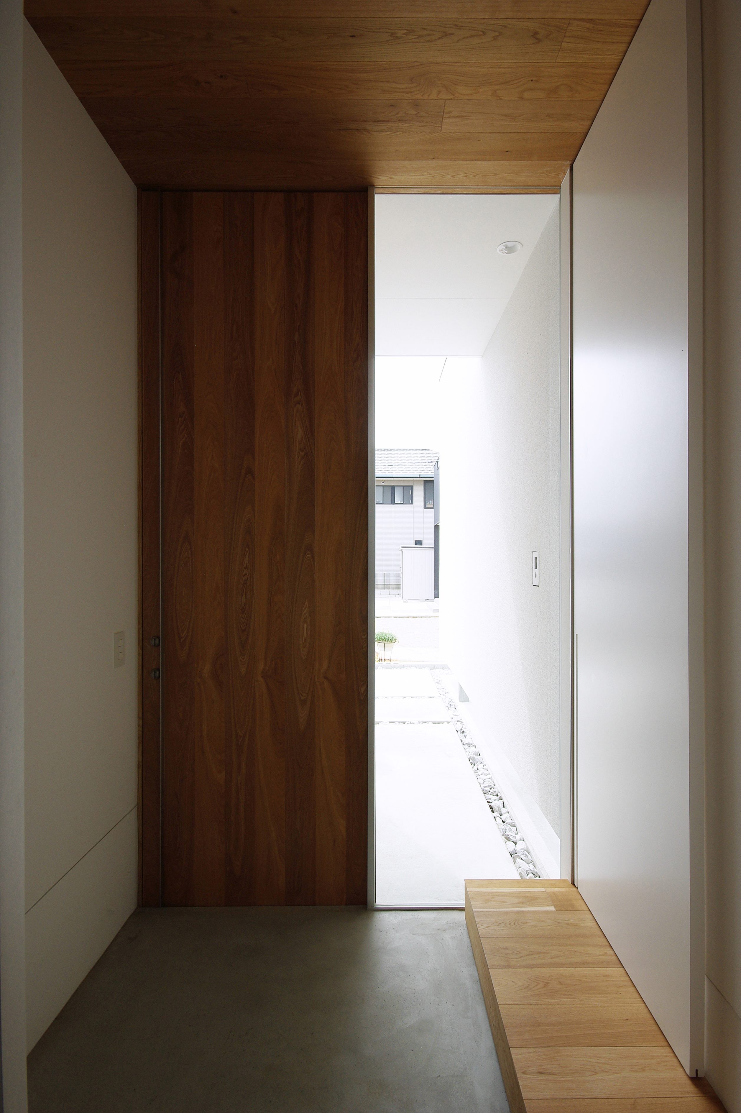 玄関事例：玄関（神戸の家-Kanbe）