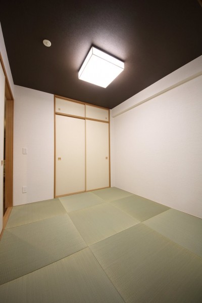 和室 (気品あふれる空間へ　luxury modern style)