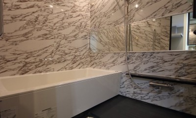 バスルーム｜気品あふれる空間へ　luxury modern style