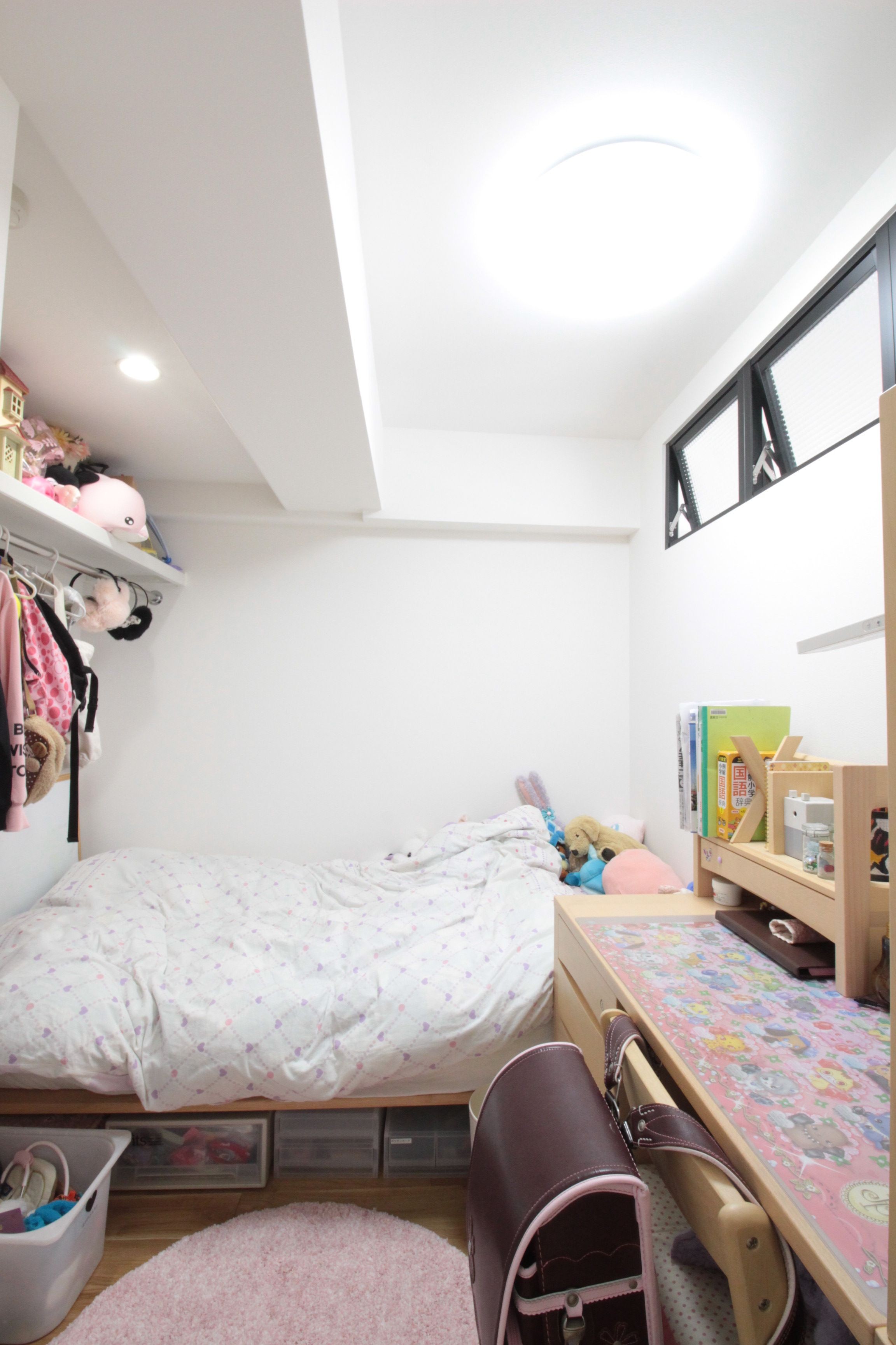 子供部屋事例：リビングに隣接する二つめのこども部屋（混雑しがちな場所を回遊動線で。土間・通気性・子供部屋を取り入れた夢のマンションリノベ。）