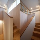 墨田の住宅 -室内階段のあるマンションリノベーション-の写真 室内階段