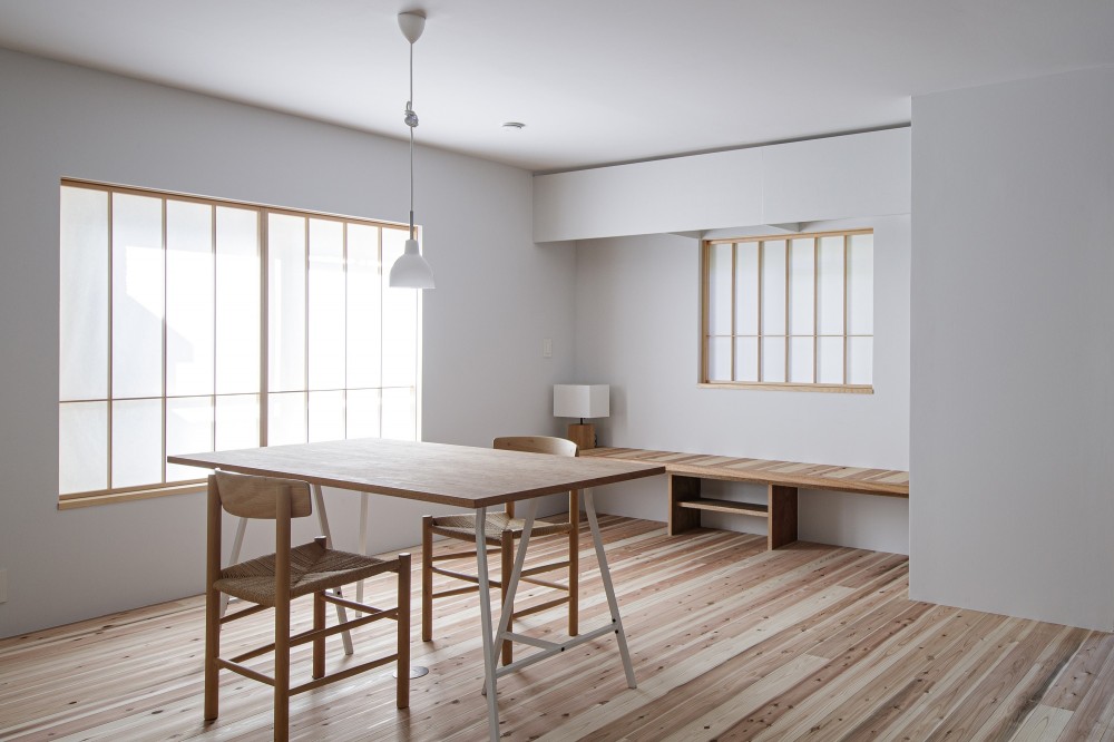 青木律典｜デザインライフ設計室「鎌倉の住宅 -ゆるやかな繋がりのあるリノベーション-」