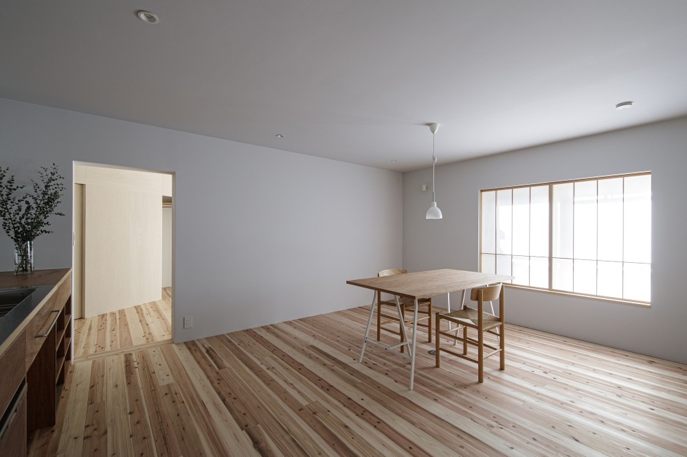 青木律典｜デザインライフ設計室「鎌倉の住宅 -ゆるやかな繋がりのあるリノベーション-」