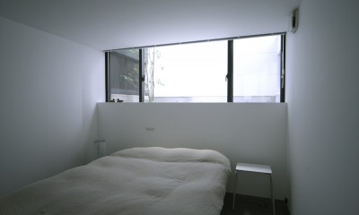 昭和町の家 (寝室)