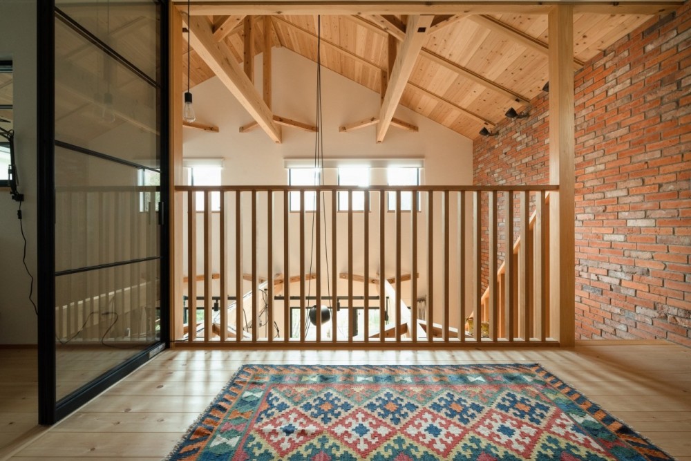 アイジースタイルハウス名古屋スタジオ「インダストリアル×無垢 大空間のある暮らし」