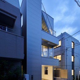 池尻の家/House in Ikejiri (外観)