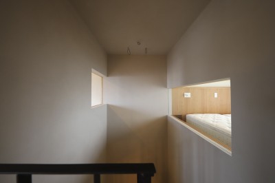 2階につながる階段 (上野のマンションリノベーション)