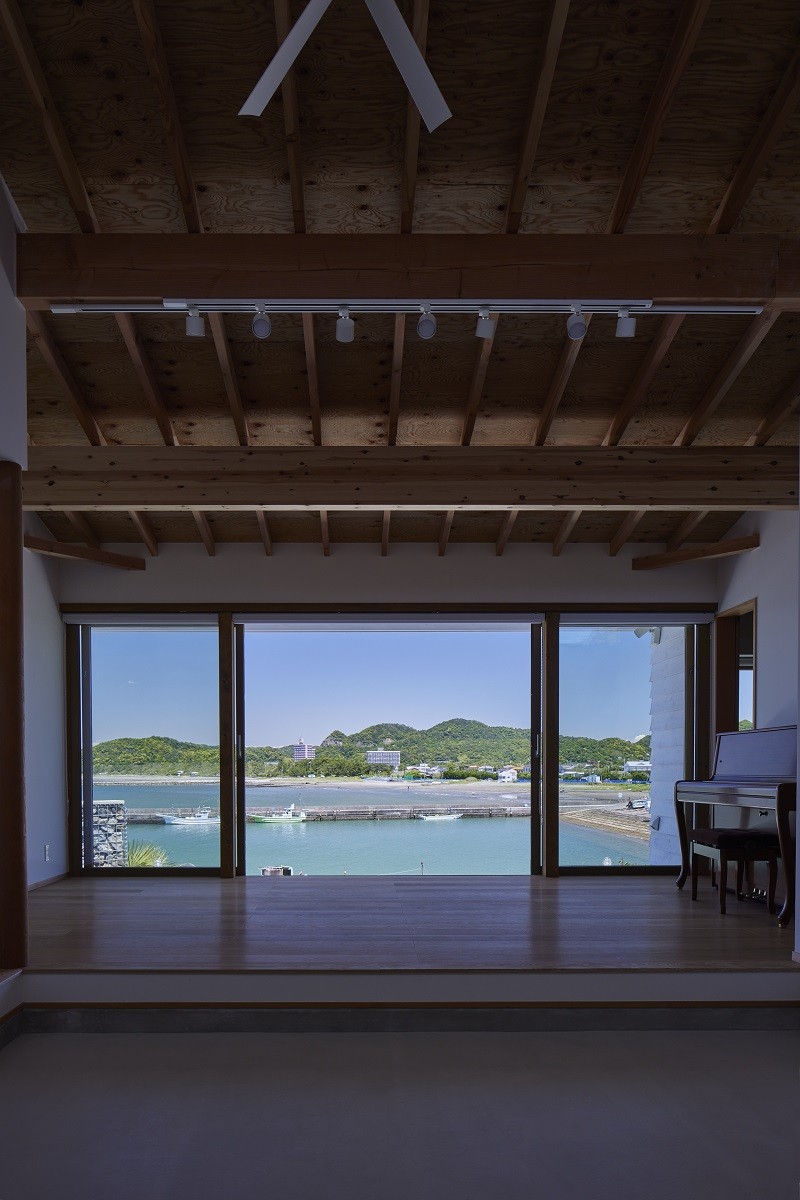 多田　博「岩井のビーチハウス～スローライフを楽しむ海の家」