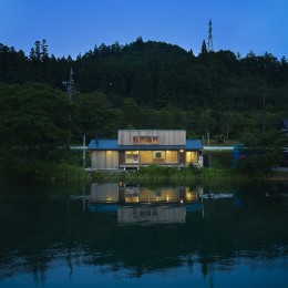 湖荘 (夕景)