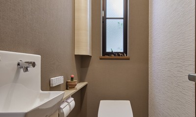 生まれ変わる空き家、イメージの実現 (1階トイレ)