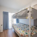 子育てのゴールデンタイムの写真 2人の子供の寝室は2段ベッドに。勉強や遊びはリビングで。