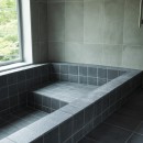 兵庫県S邸　ー元の建築的魅力を引き出すリノベーションーの写真 バスルーム